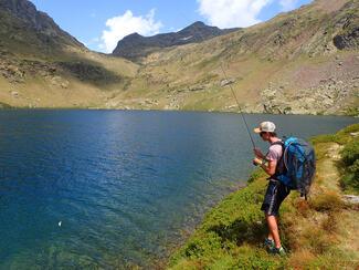 Pêche lac de montagne