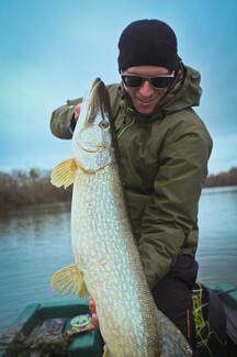 pêche mouche brochet